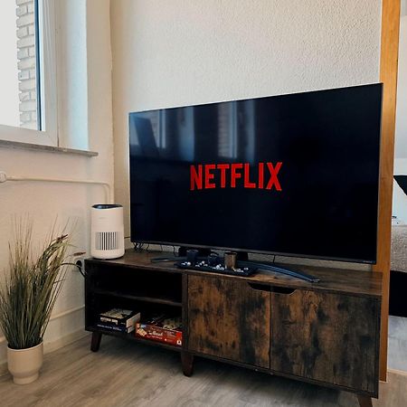 Ama Home Apartment In Hiddenhausen - Wlan, Smart-Tv - Nahe A30 & A2 - Nur 10 Min Von Herford Екстер'єр фото
