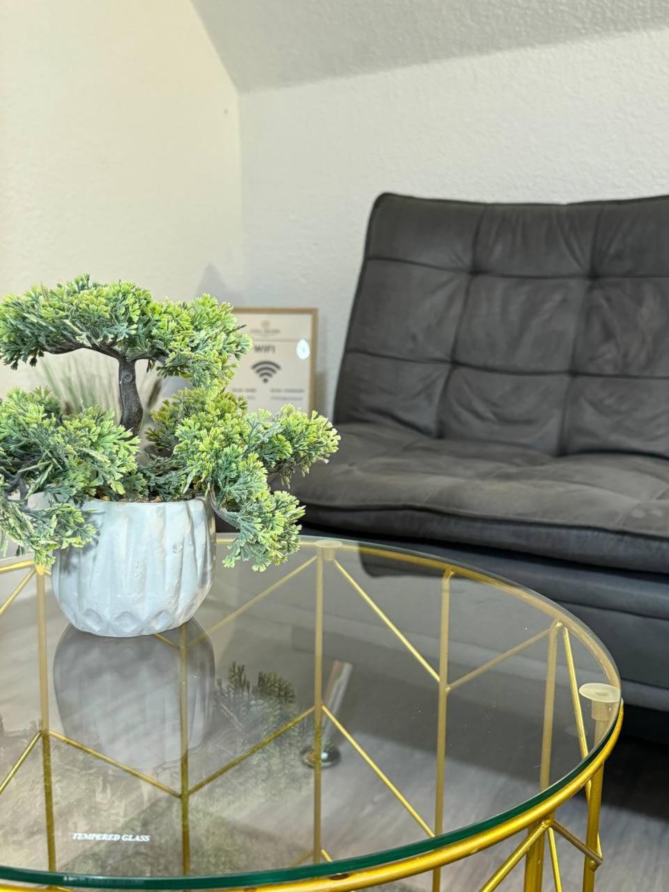 Ama Home Apartment In Hiddenhausen - Wlan, Smart-Tv - Nahe A30 & A2 - Nur 10 Min Von Herford Екстер'єр фото