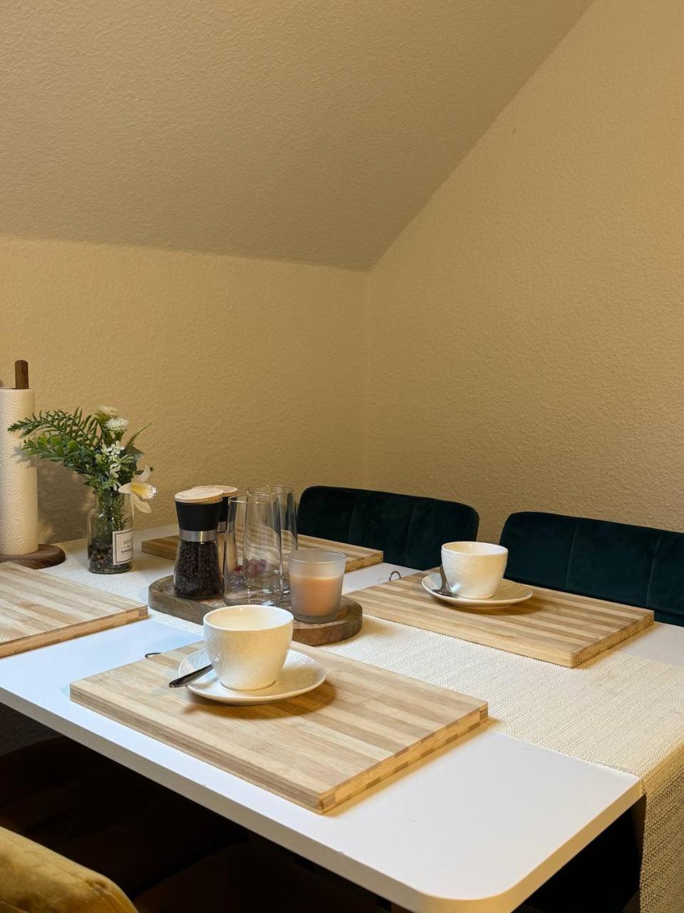 Ama Home Apartment In Hiddenhausen - Wlan, Smart-Tv - Nahe A30 & A2 - Nur 10 Min Von Herford Екстер'єр фото